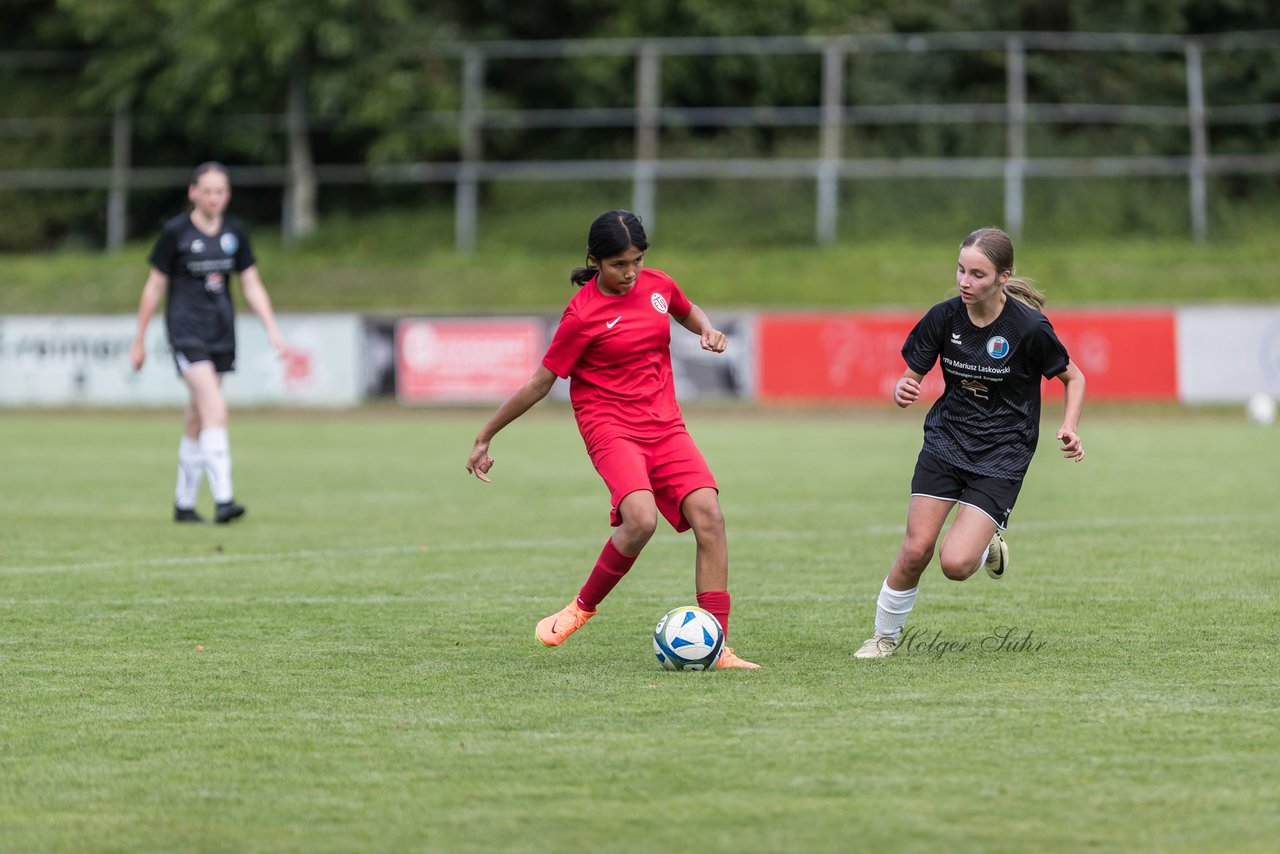 Bild 193 - wCJ VfL Pinneberg - Eimsbuetteler TV : Ergebnis: 0:5